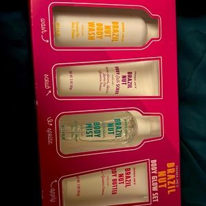 Brazilian bum bum cream dupe. Body glow set